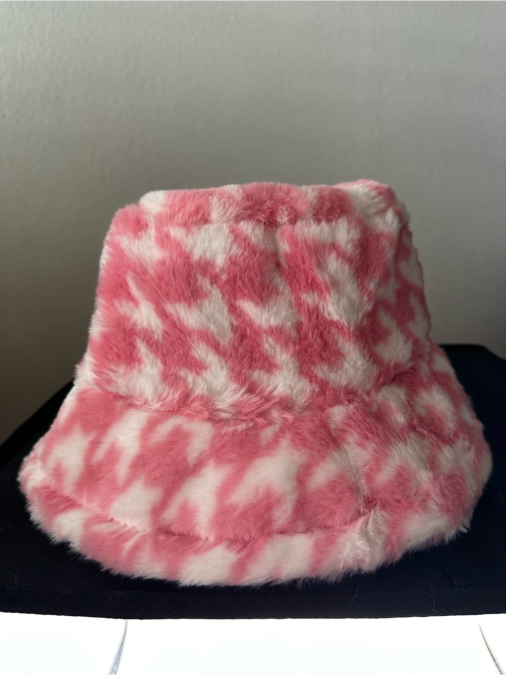 Faux Fur Pink & White Houndstooth Bucket Hat OSFM